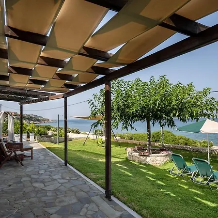 Orianthi's Beachfront Casa vacanze *