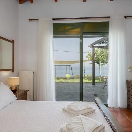 Holiday home Orianthi's Beachfront Skala (Kefalonia)