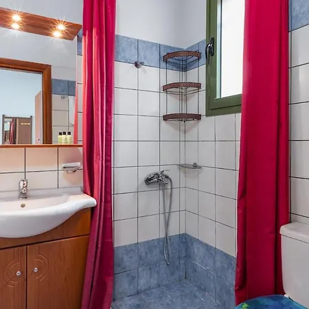 Orianthi's Beachfront Skala (Kefalonia)