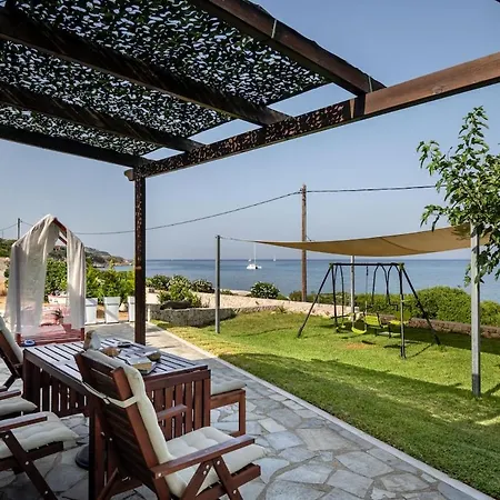 Σπίτι διακοπών Orianthi's Beachfront