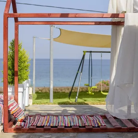 Orianthi's Beachfront