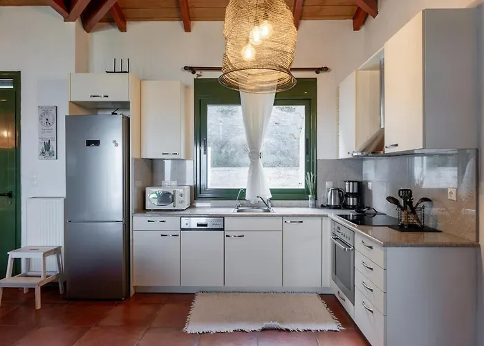 Orianthi's Beachfront